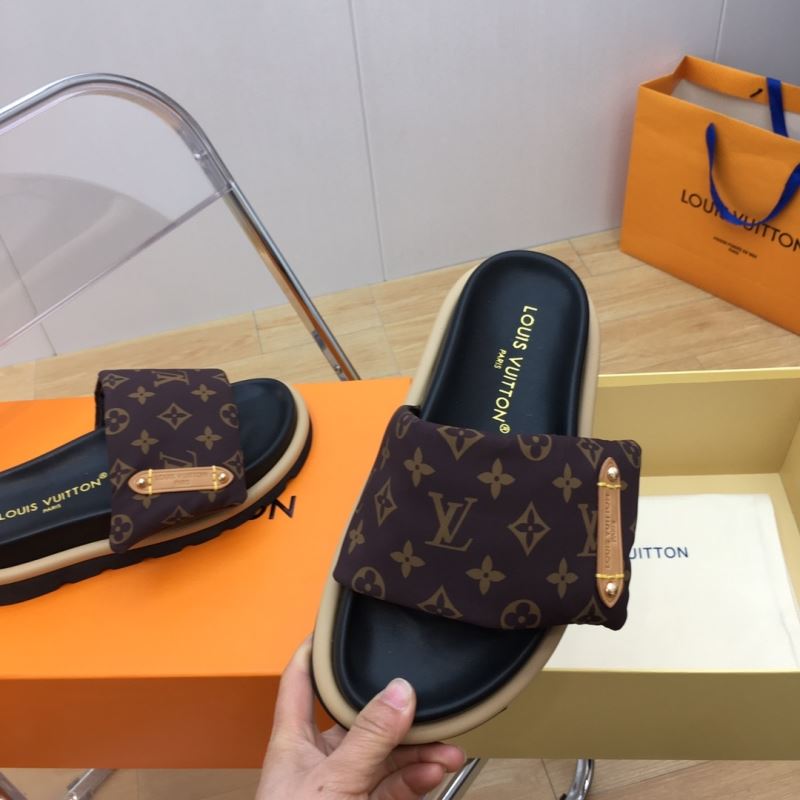 Louis Vuitton Slippers